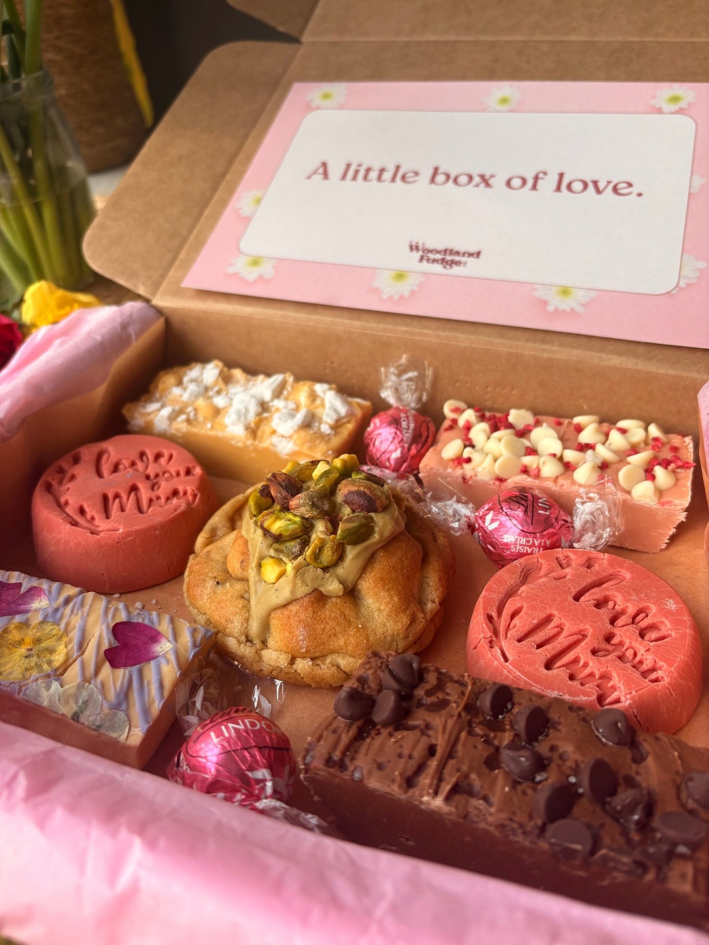 Mother's Day Treat Box 🌷 - The Woodland Fudge Co.